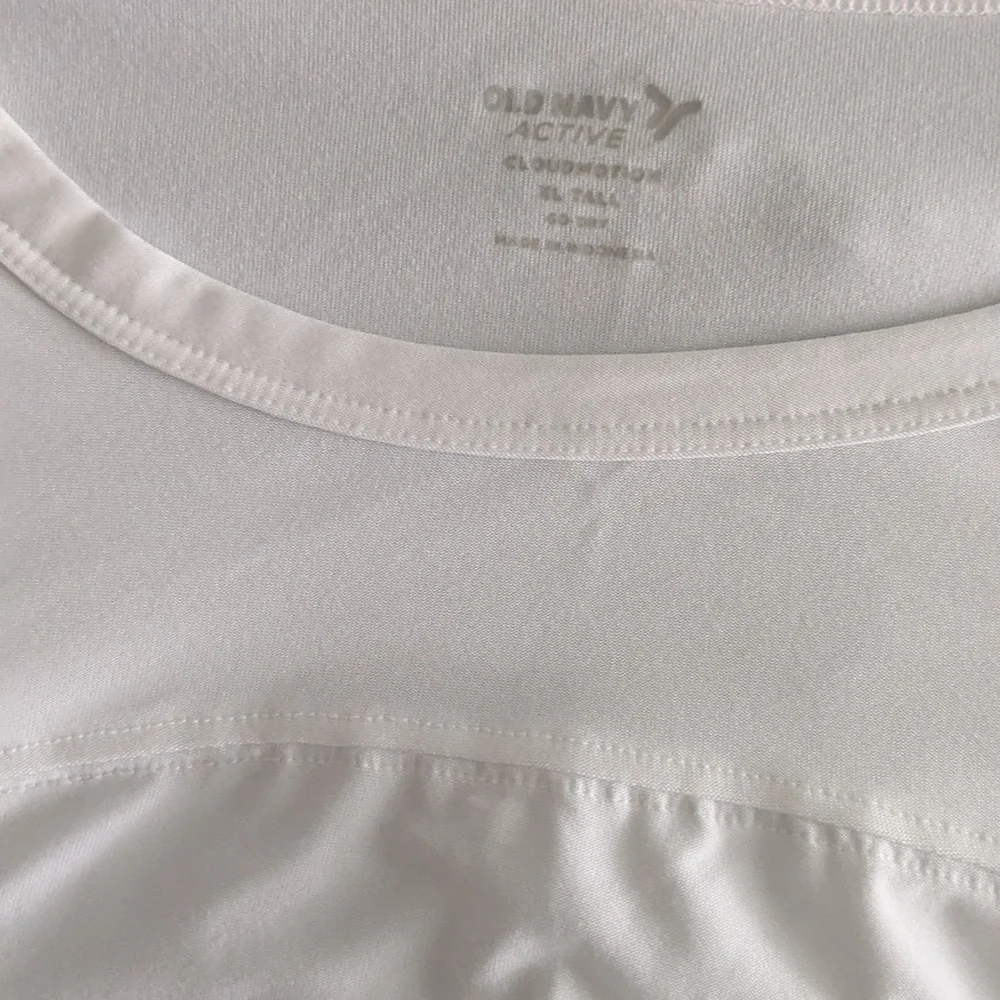 Lot Of 3 - Old Navy Active XL Tall Cloudmotion Long Sleeve Tunic Tees - Picture 4 of 12